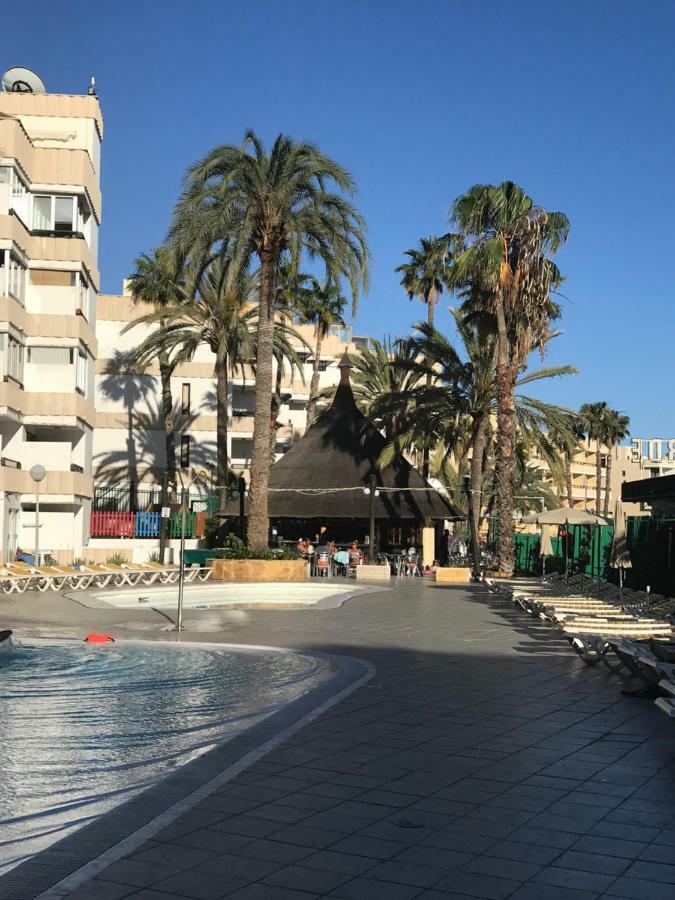 Apartamentos Karma Playa del Inglés Esterno foto